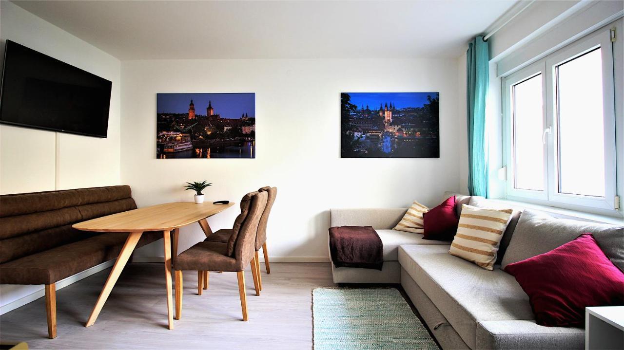 & Lovely - For Up To 6 Persons Apartment