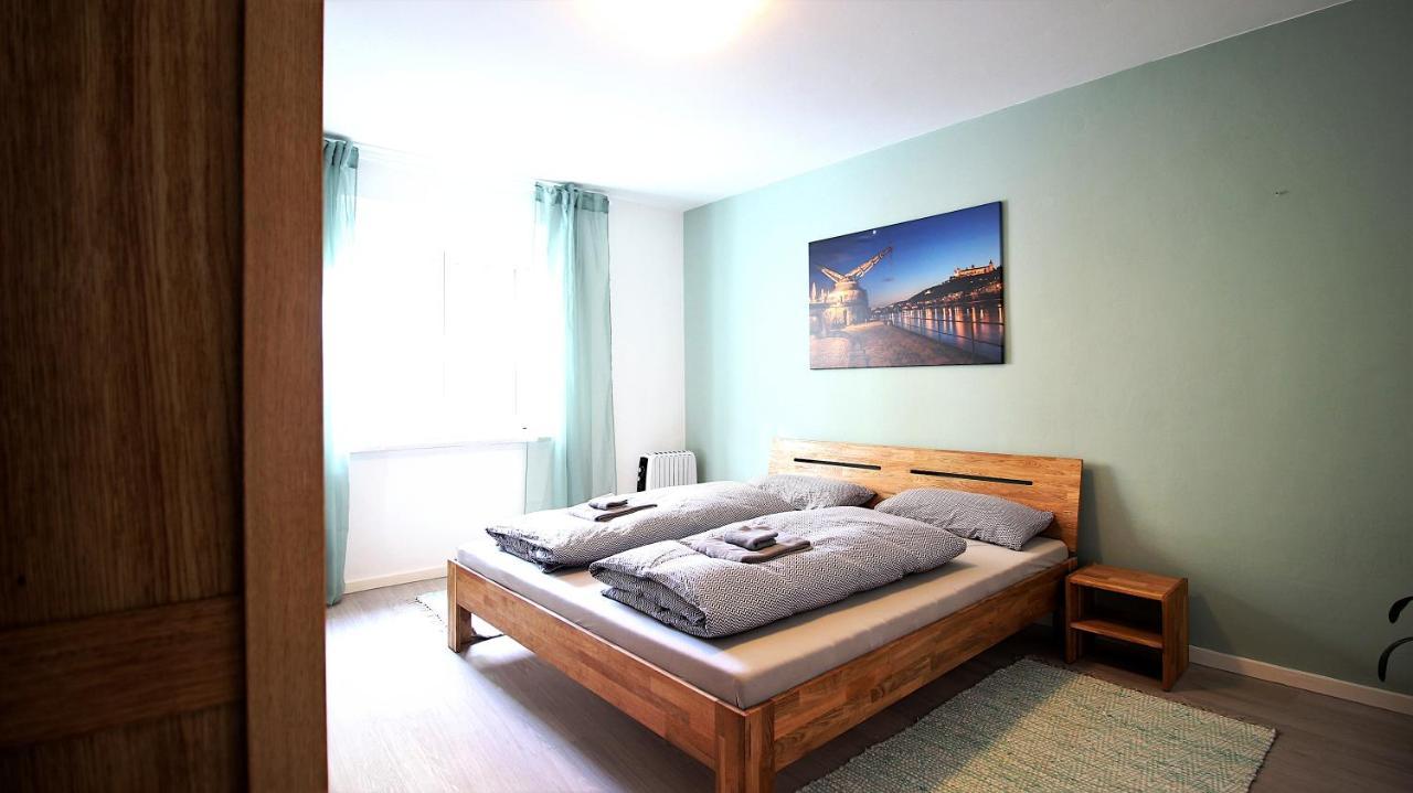 & Lovely - For Up To 6 Persons *
